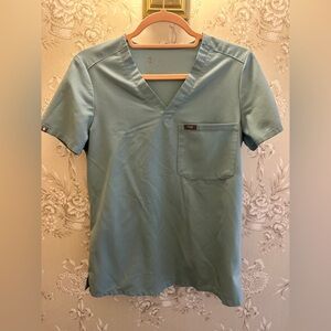 Figs Sea Glass Catarina Scrub Top XS
